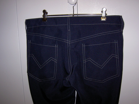 201006_084_large