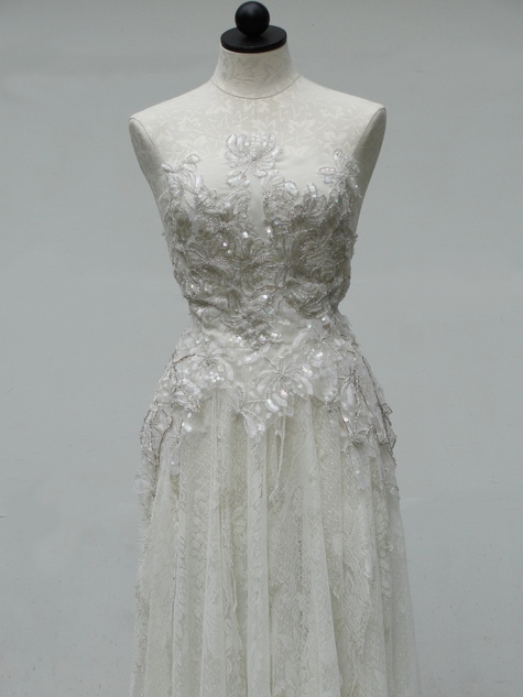 White_sequin_090_large