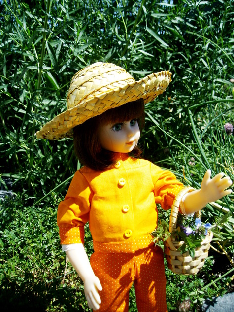 Orange_doll_005_large