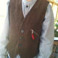 Cord_vest_listing