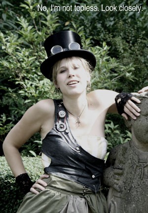 Victorian_freakks3_large
