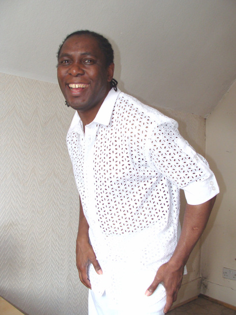 Broderie-anglaise-shirt-2_large