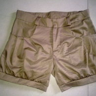 20100825225_listing