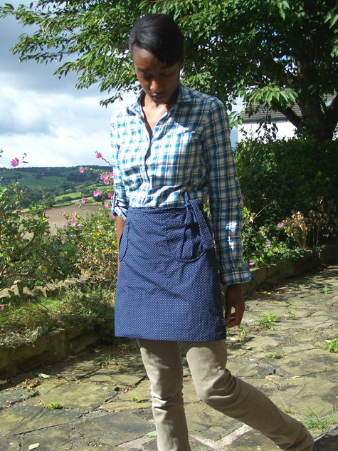 Apron1_large