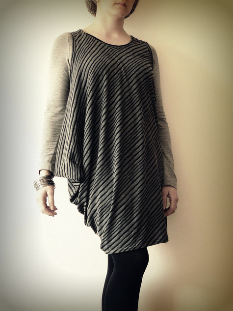 Drape_drape_2-dress_2_1_large