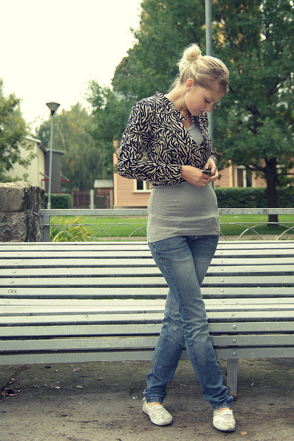 4979196959_639f0efedf_z_large