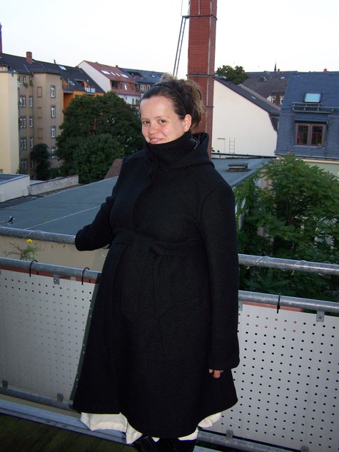 Talea_maternity_coat_1_large