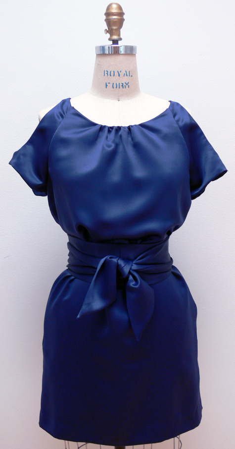 Cr_navy_front_large
