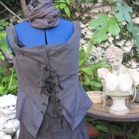 V_shirt_2_listing