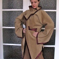 Wearable_blanket_1_listing