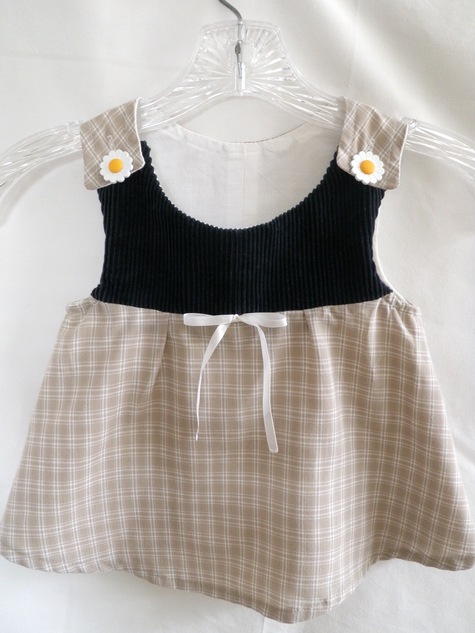Navy_and_tan_dress_front_large