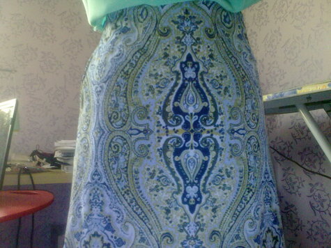 Blue_cord_skirt_close_up_large