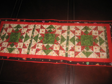 Christmas Table Runner Pattern - About