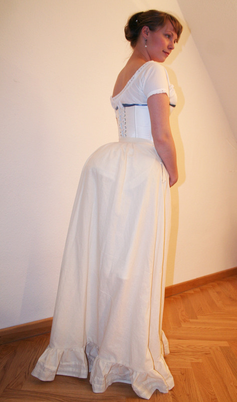 Underskirt3_large