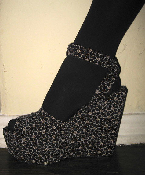 Aimg_5953_shoe_large