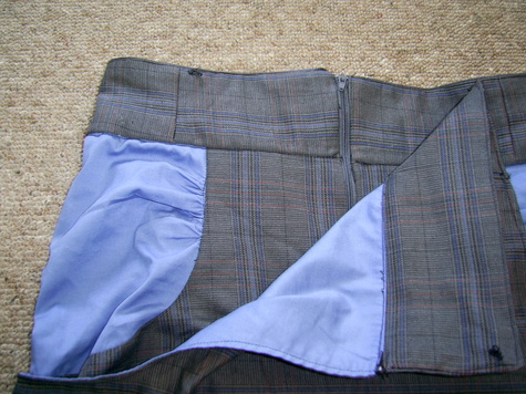 Kasia_skirt_modelling_013_large