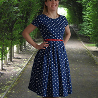 Edited_wendy_on_background_listing