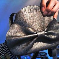 Bow_bag_listing