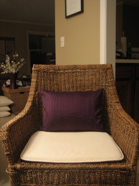 Pleated_pillow_1_large
