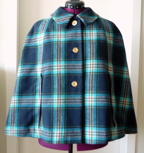 Tartan_plaid_cape_simplicity_5669_8_large