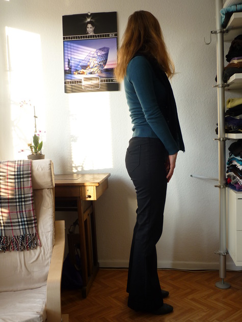 2011-03-02_schwarze_schlaghose2_large