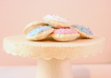 Cakestand1_large
