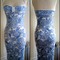 Blue_and_white_fitted_dress_grid
