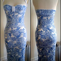 Blue_and_white_fitted_dress_listing