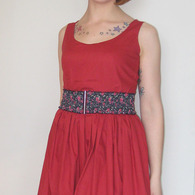 Rotes_kleid_listing