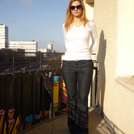 2011-03-23_schlagjeans1_listing