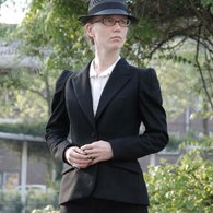 Suit1_listing