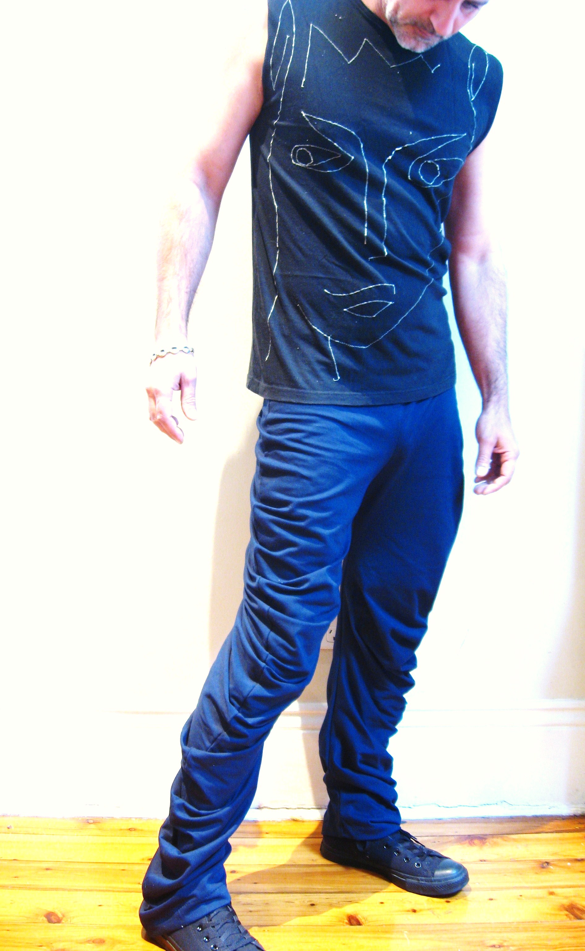 best style pants for apple shape