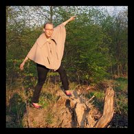 Lindsey_1_listing