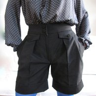 Shorts_lagerfeld_1_listing