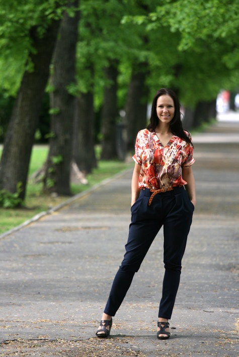 Blouse01_large