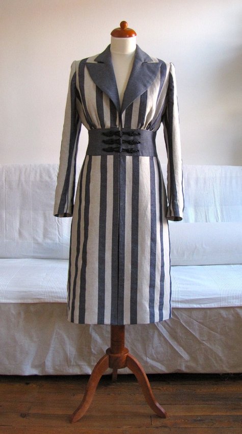 1938_coat_01_large