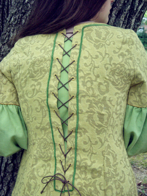 Yellowdress5_large