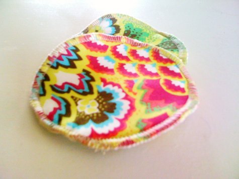 Nursing_pads_5_large