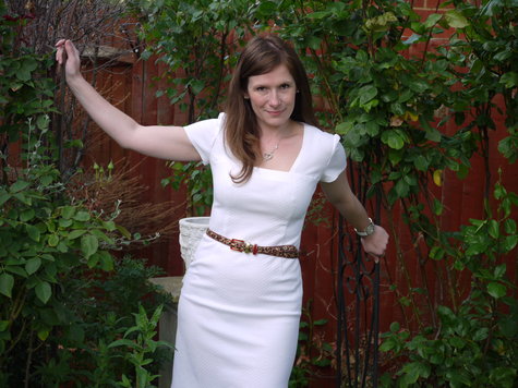 White_dress_001_large