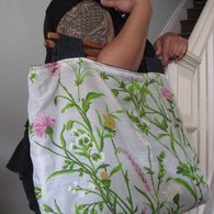 Mewithfloraltote1_listing
