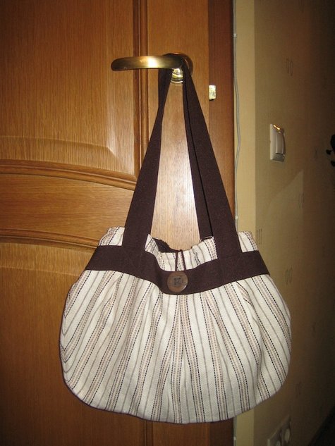 Estelle_bag_outside_large