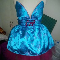 Xmas_party_dress_on_stand_full_listing