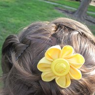 Yellow_in_hair_listing