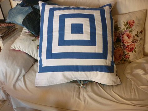 Floor_cushion_reduced_large