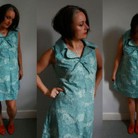 70s_dress_blue_listing