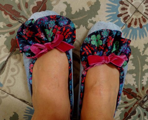 Slippers_3_large