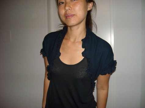 Ruffle_shrug_006_large