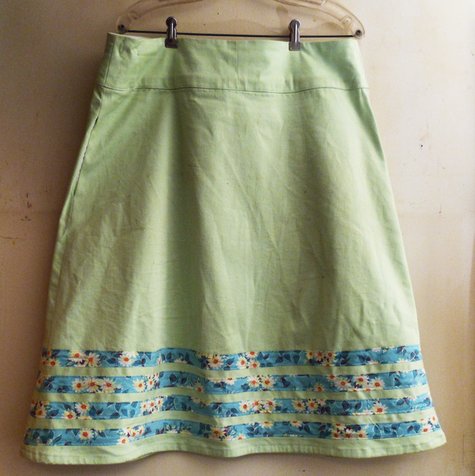 Green_skirt_2_large