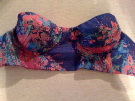 Bustier_large