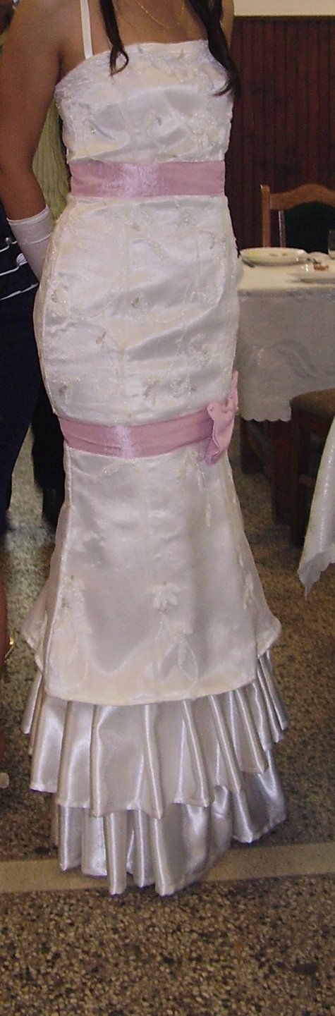 Wedding_dress_large